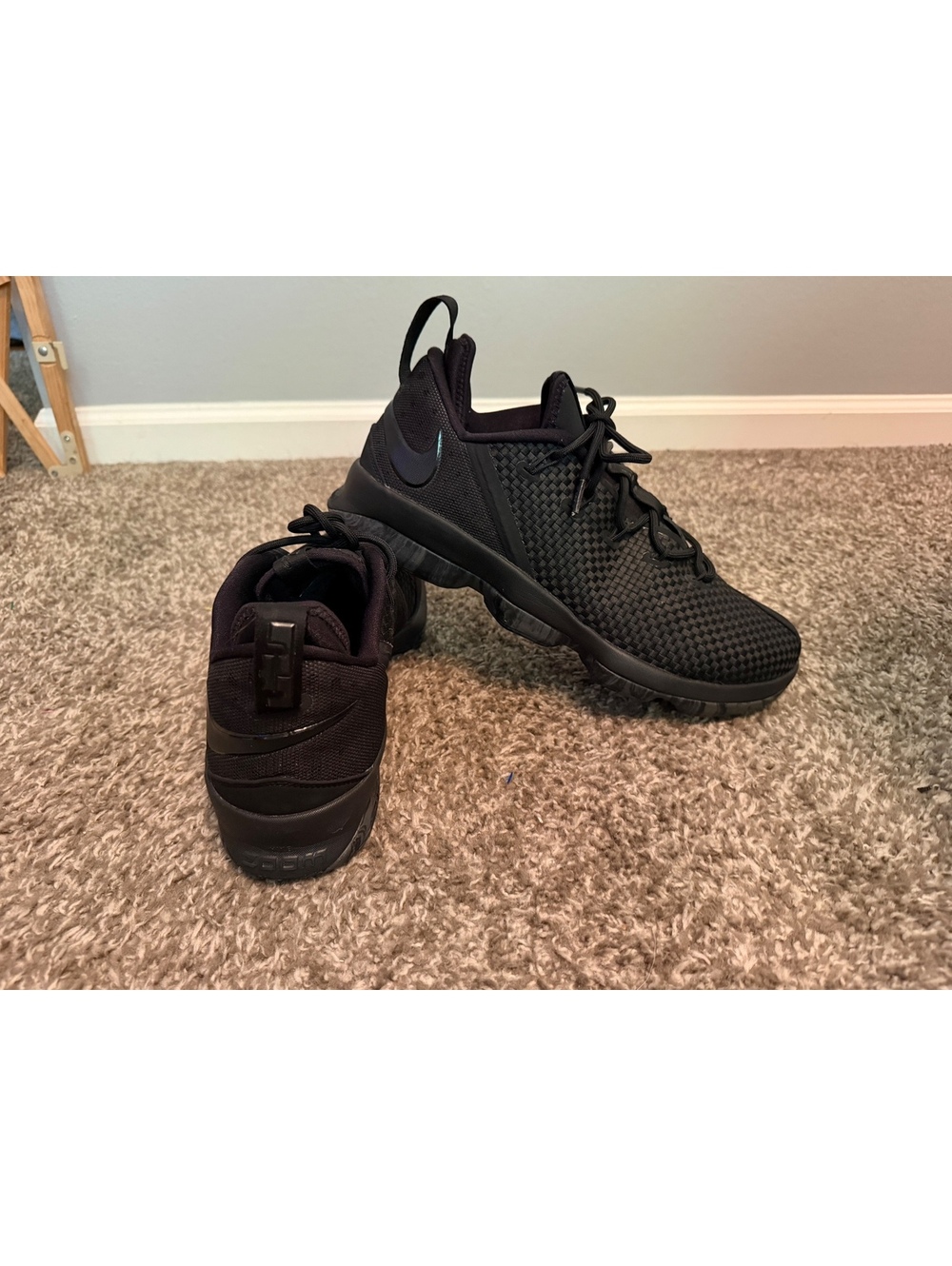 Nike LeBron 14 Triple Black Low Sneakers Men’s 12.5